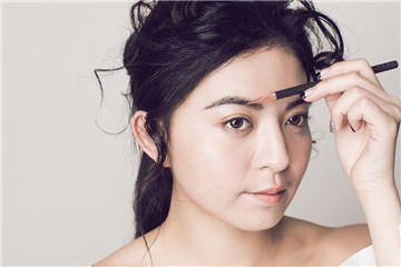 畫眉毛的7大技巧 你都知道嗎 畫眉毛的7大技巧 你都知道嗎