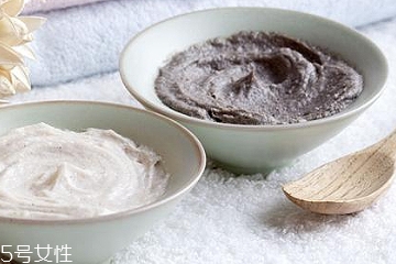 泥狀清潔面膜適合敏感肌嗎 部分產(chǎn)品不太適合 泥狀清潔面膜適合敏感肌嗎 部分產(chǎn)品不太適合
