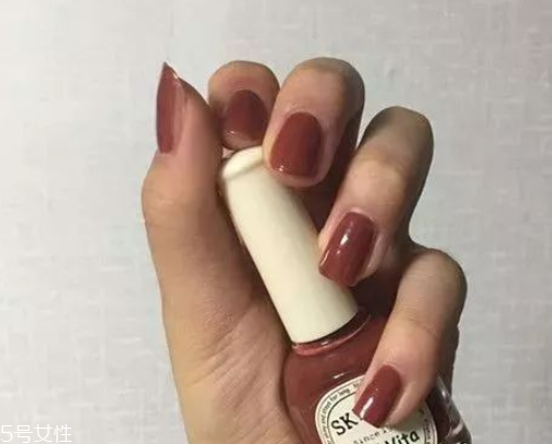 新年美甲圖片2018 從指尖開始驚艷 新年美甲圖片2018 從指尖開始驚艷