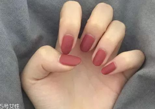 新年美甲圖片2018 從指尖開始驚艷 新年美甲圖片2018 從指尖開始驚艷