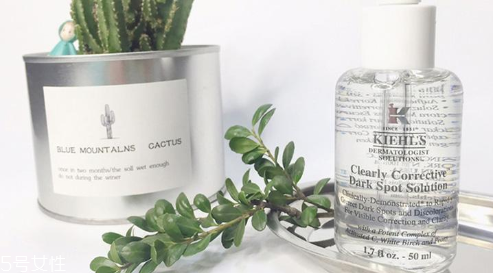 精華凝露用在哪個步驟 水之后鎖水保濕 精華凝露用在哪個步驟 水之后鎖水保濕