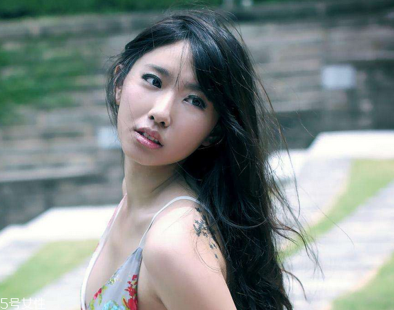 女性秋季如何養(yǎng)生?女人秋季如何保養(yǎng)? 女性秋季如何養(yǎng)生?女人秋季如何保養(yǎng)?