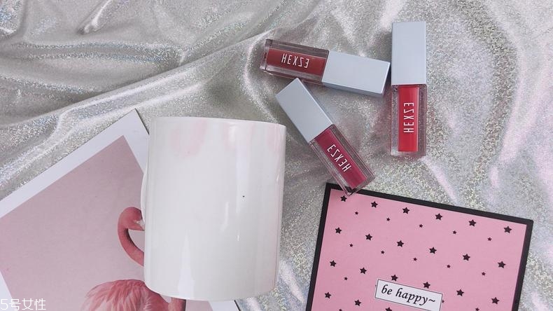 韓熙貞唇釉怎么樣 簡單打造光感玻璃唇 韓熙貞唇釉怎么樣 簡單打造光感玻璃唇