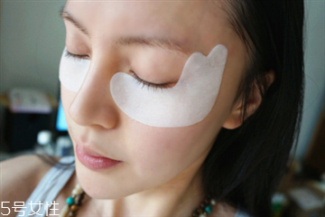 經(jīng)常熬夜用什么眼膜好 抓住時間保留青春 經(jīng)常熬夜用什么眼膜好 抓住時間保留青春