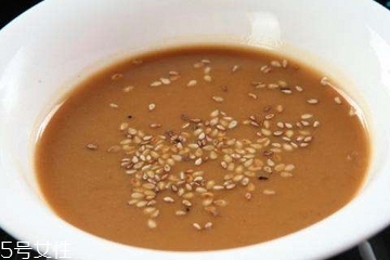 芝麻醬是甜的還是咸的 甜咸都可以做 芝麻醬是甜的還是咸的 甜咸都可以做