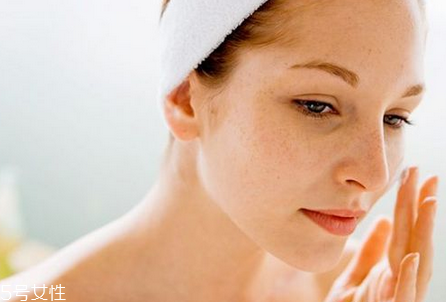 睡眠面膜用多少 睡眠面膜的正確用量 睡眠面膜用多少 睡眠面膜的正確用量