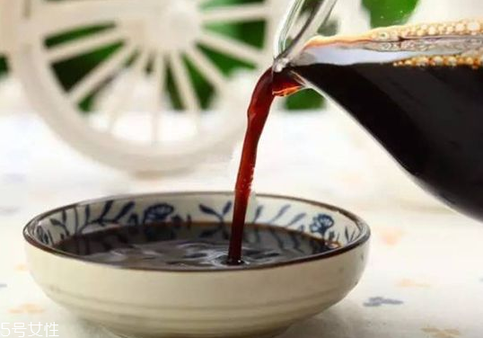 醋為什么是黑色的 并不止這一種顏色 醋為什么是黑色的 并不止這一種顏色