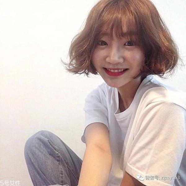 線條燙適合染什么發(fā)色 線條燙短發(fā)圖片大全 線條燙適合染什么發(fā)色 線條燙短發(fā)圖片大全