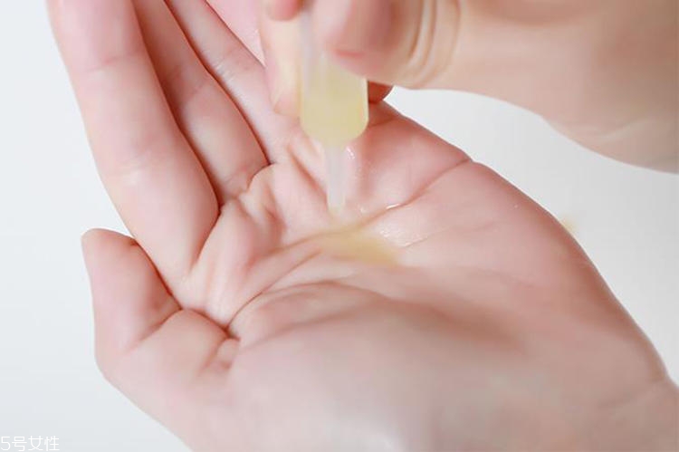 martiderm安瓶敏感肌可以用嗎 痘痘肌和孕婦不適合 martiderm安瓶敏感肌可以用嗎 痘痘肌和孕婦不適合