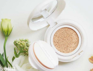 保濕氣墊哪個(gè)牌子好用 保濕氣墊排行榜 保濕氣墊哪個(gè)牌子好用 保濕氣墊排行榜