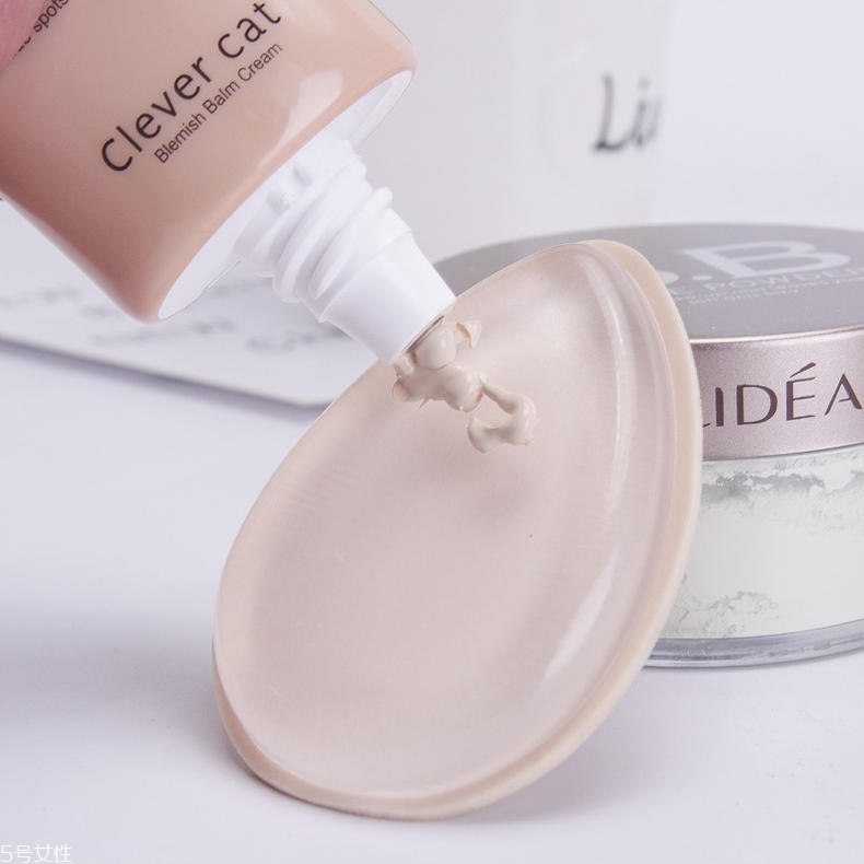 底妝工具有哪些 最全的底妝知識在這里 底妝工具有哪些 最全的底妝知識在這里