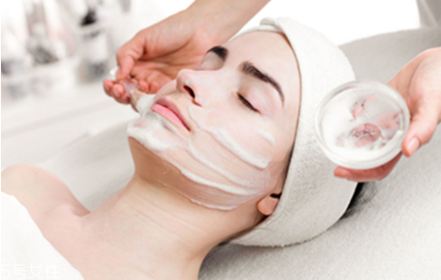 面膜什么材質(zhì)比較好 不同材質(zhì)護(hù)膚效果不同 面膜什么材質(zhì)比較好 不同材質(zhì)護(hù)膚效果不同