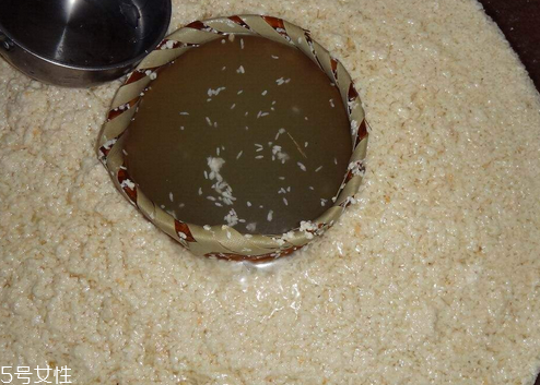 米酒熱喝還是涼喝 熱著更好 米酒熱喝還是涼喝 熱著更好