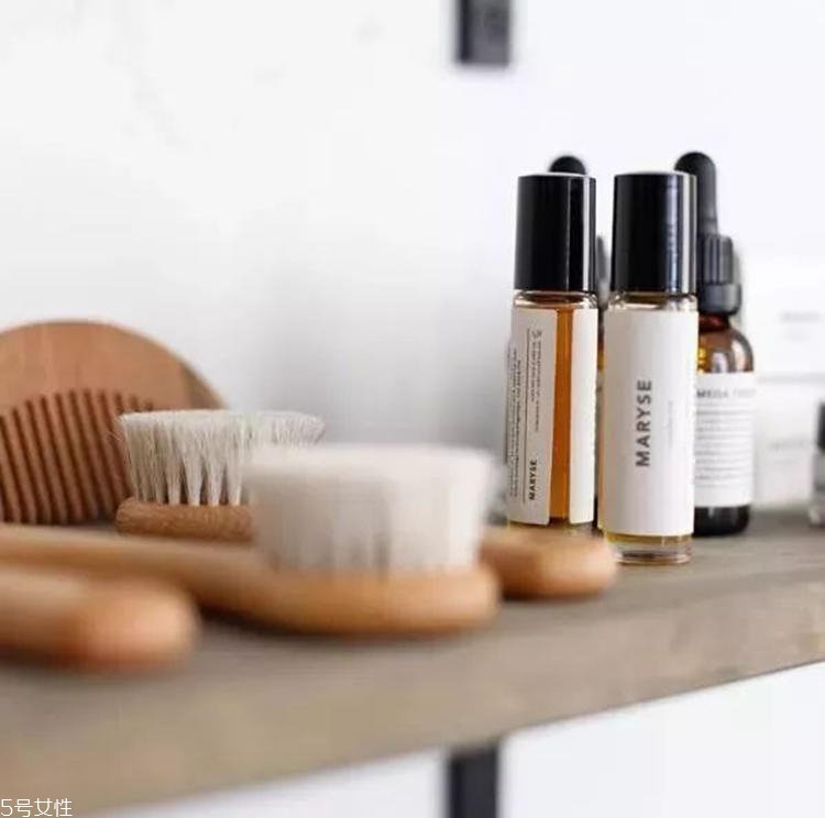 小眾護(hù)膚品牌可靠嗎 小眾品牌與大牌的區(qū)別 小眾護(hù)膚品牌可靠嗎 小眾品牌與大牌的區(qū)別