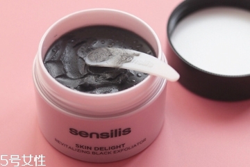 去角質(zhì)哪種方式好 物理方式pk化學(xué)方式 去角質(zhì)哪種方式好 物理方式pk化學(xué)方式