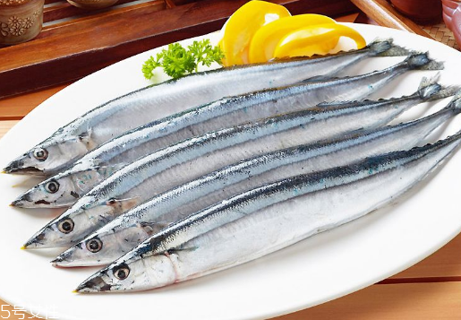 秋刀魚(yú)的營(yíng)養(yǎng)價(jià)值 主要是4個(gè) 秋刀魚(yú)的營(yíng)養(yǎng)價(jià)值 主要是4個(gè)