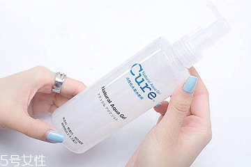 干敏皮膚用什么去角質(zhì)產(chǎn)品 這2類(lèi)產(chǎn)品溫和安全