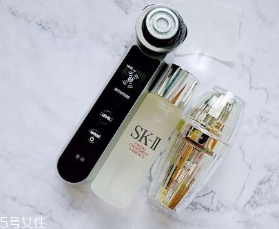 家用射頻美容儀有什么用 4大功效能媲美醫(yī)美 家用射頻美容儀有什么用 4大功效能媲美醫(yī)美