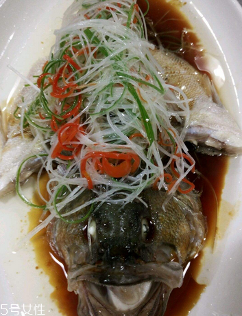 鱸魚(yú)可以做湯嗎 做湯很鮮美 鱸魚(yú)可以做湯嗎 做湯很鮮美
