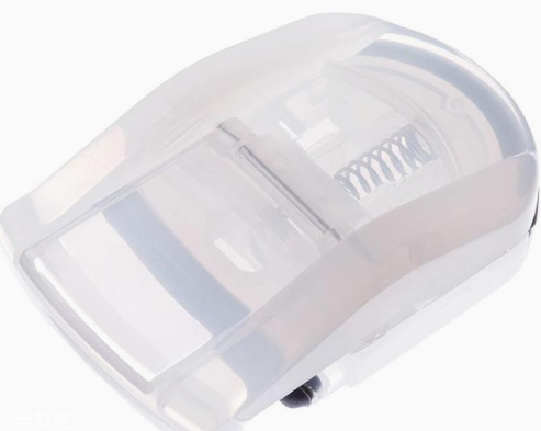 刷睫毛怎么避免蒼蠅腿 4個小妙招遠離尷尬