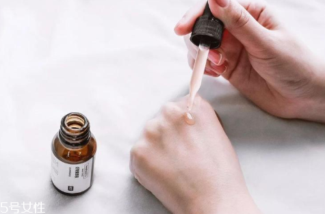 對抗初老用什么護(hù)膚品 抗初老最全攻略在這里 對抗初老用什么護(hù)膚品 抗初老最全攻略在這里