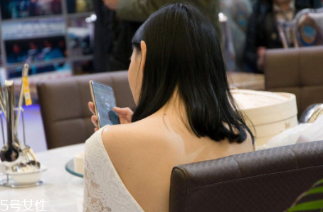 細(xì)紋是怎么形成的 這些都是壞習(xí)慣 細(xì)紋是怎么形成的 這些都是壞習(xí)慣