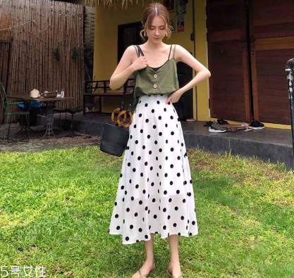 七夕約會穿什么好看 氣質(zhì)爆棚全靠它 七夕約會穿什么好看 氣質(zhì)爆棚全靠它