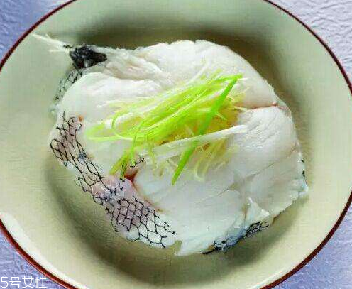 鱈魚清蒸多長時間 12分鐘左右 鱈魚清蒸多長時間 12分鐘左右