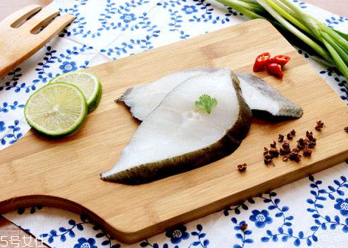 鱈魚清蒸多長時間 12分鐘左右 鱈魚清蒸多長時間 12分鐘左右