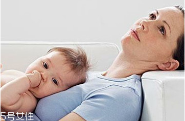 產(chǎn)后抑郁癥的表現(xiàn)治療 產(chǎn)后憂(yōu)郁癥這樣預(yù)防 產(chǎn)后抑郁癥的表現(xiàn)治療 產(chǎn)后憂(yōu)郁癥這樣預(yù)防