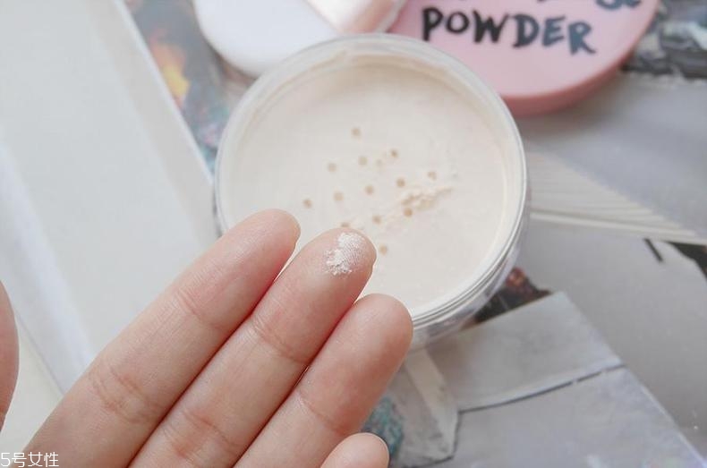 刷睫毛怎么避免蒼蠅腿 4個小妙招遠離尷尬