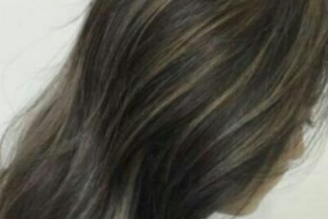 冬季護(hù)發(fā)小常識(shí) 冬季護(hù)發(fā)小常識(shí)