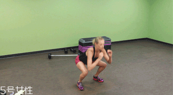 深蹲和馬步哪個(gè)更好 深蹲和馬步區(qū)別