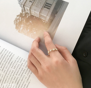 合金戒指值錢嗎 平價(jià)飾品首選 合金戒指值錢嗎 平價(jià)飾品首選