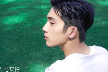 男士輕熟肌膚怎么護(hù)理 4類護(hù)膚品趕快用起來(lái) 男士輕熟肌膚怎么護(hù)理 4類護(hù)膚品趕快用起來(lái)