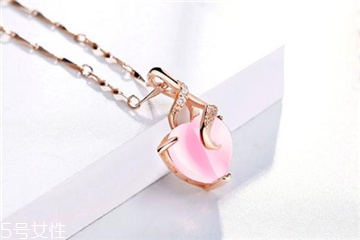 彩金項鏈斷了能修嗎 一般款式都可以 彩金項鏈斷了能修嗎 一般款式都可以