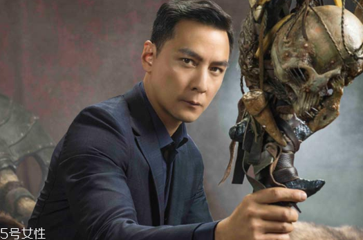 男生熬夜后怎么護(hù)膚 你需要3種護(hù)膚品 男生熬夜后怎么護(hù)膚 你需要3種護(hù)膚品