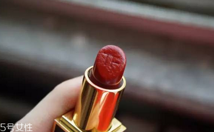 tf黑管15和16哪個(gè)好看 tf黑管15和16號(hào)試色及價(jià)格 tf黑管15和16哪個(gè)好看 tf黑管15和16號(hào)試色及價(jià)格