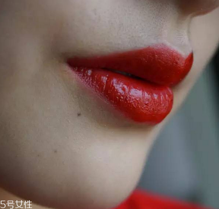 tf黑管15和16哪個(gè)好看 tf黑管15和16號(hào)試色及價(jià)格 tf黑管15和16哪個(gè)好看 tf黑管15和16號(hào)試色及價(jià)格