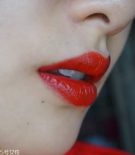 tf黑管15和16哪個(gè)好看 tf黑管15和16號(hào)試色及價(jià)格 tf黑管15和16哪個(gè)好看 tf黑管15和16號(hào)試色及價(jià)格