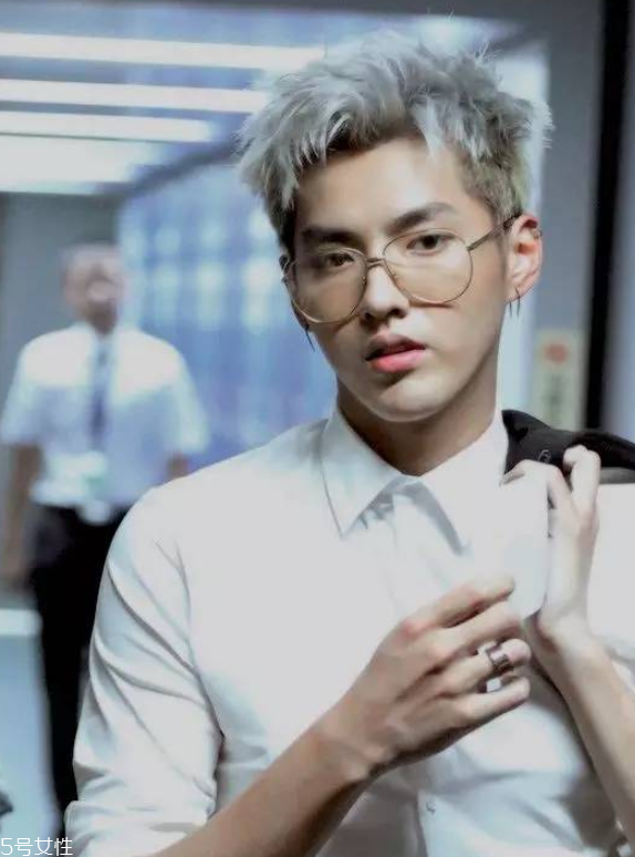 男生染發(fā)什么顏色好看又低調(diào) 直男發(fā)色推薦 男生染發(fā)什么顏色好看又低調(diào) 直男發(fā)色推薦