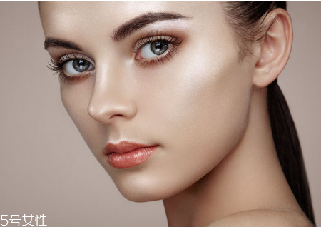 25歲以后用什么護(hù)膚品好 25歲以后的女人這樣保養(yǎng)皮膚 25歲以后用什么護(hù)膚品好 25歲以后的女人這樣保養(yǎng)皮膚