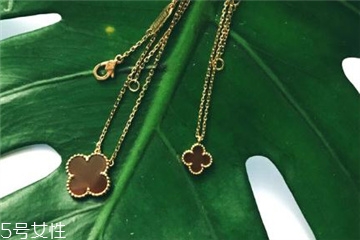 玉髓和玉的區(qū)別 要學會分清 玉髓和玉的區(qū)別 要學會分清