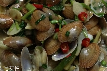 花甲如何快速吐沙 小妙招來幫你 花甲如何快速吐沙 小妙招來幫你