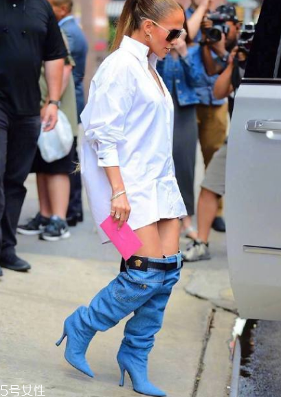 牛仔褲長靴是什么牌子 看不懂的時尚 牛仔褲長靴是什么牌子 看不懂的時尚