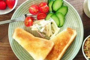 如何了解一天營養(yǎng)的攝入量 如何了解一天營養(yǎng)的攝入量