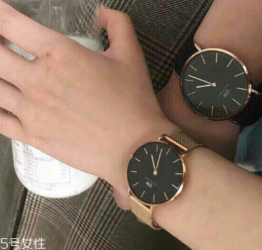 dw手表為什么d是反的 打破常規(guī)設(shè)計(jì) dw手表為什么d是反的 打破常規(guī)設(shè)計(jì)