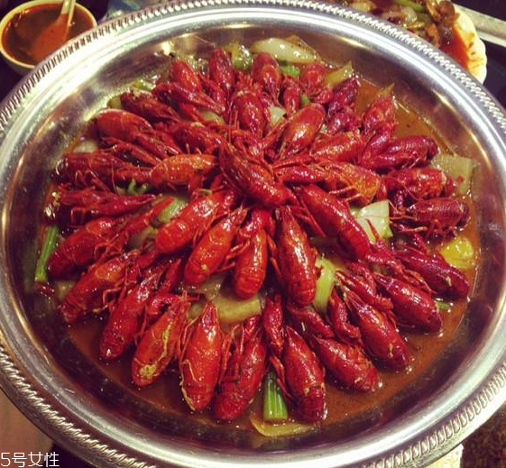 外國(guó)人最愛的中國(guó)菜 這5道菜在意料之外