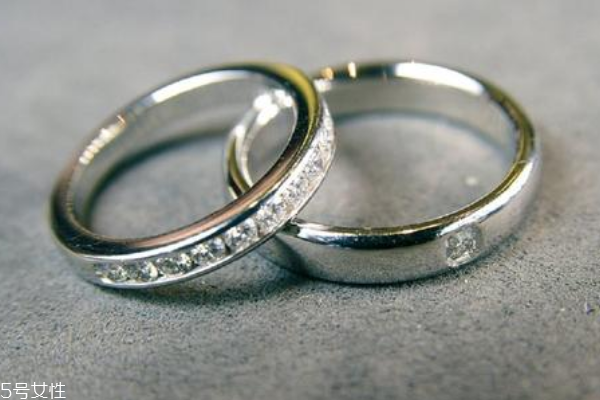 鉑金戒指回收多少錢一克 要有心理準(zhǔn)備 鉑金戒指回收多少錢一克 要有心理準(zhǔn)備