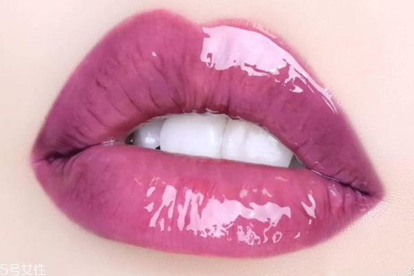 tom ford璀璨幻魅唇釉上嘴圖 tf唇釉2018夏日系列試色 tom ford璀璨幻魅唇釉上嘴圖 tf唇釉2018夏日系列試色